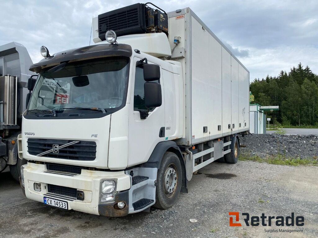 VOLVO FE-280 - Caminhão frigorífico: foto 1 VOLVO FE-280 - Caminhão frigorífico: foto 1