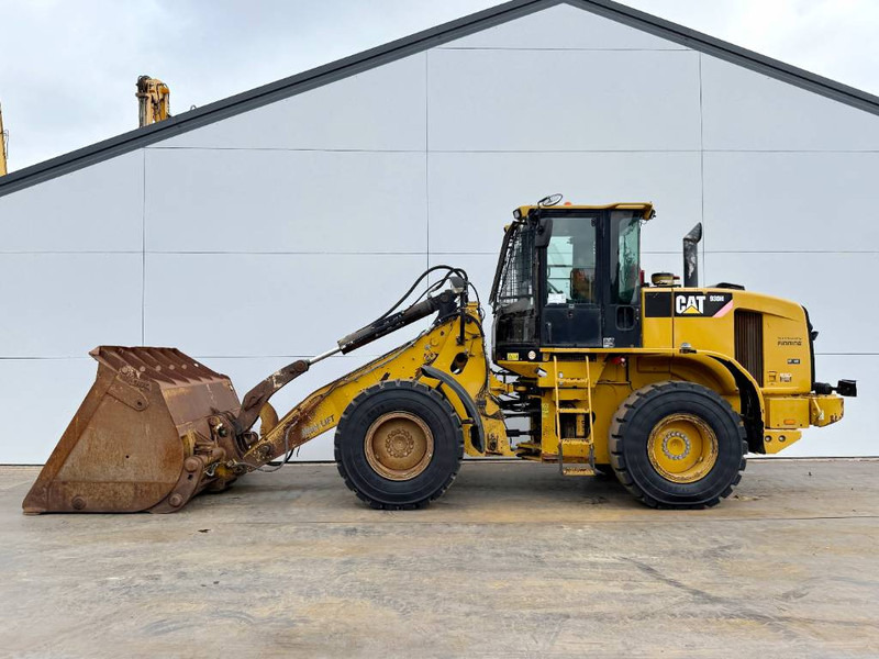 Cat 930H - New Tires / High-tip Bucket / Auto Greasing - Carregadeira de rodas: foto 1 Cat 930H - New Tires / High-tip Bucket / Auto Greasing - Carregadeira de rodas: foto 1
