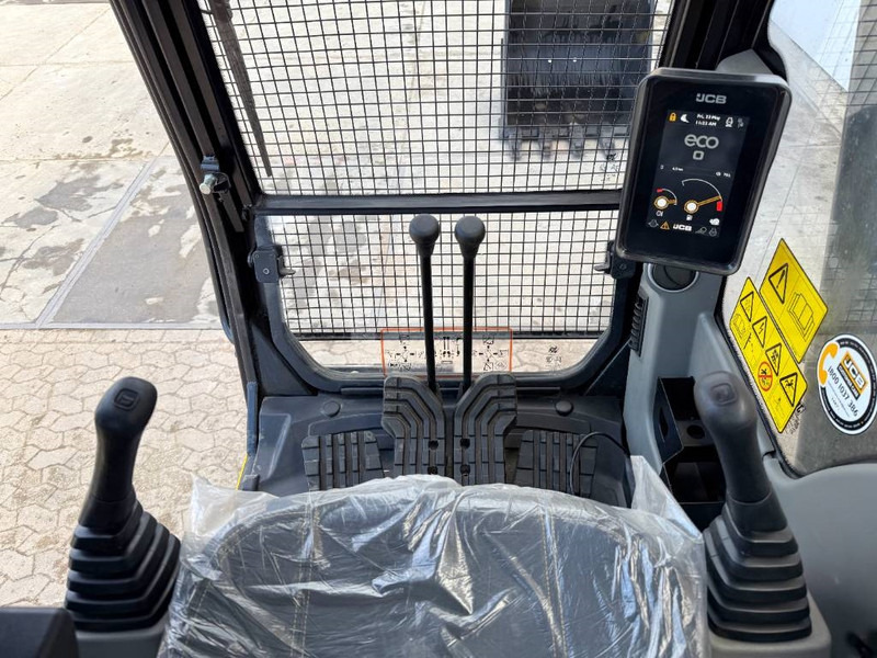 Escavadora de rastos nuevo JCB 205 *2025 Model* - New / Unused / Hammer Lines: foto 9