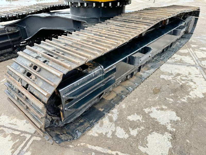 Escavadora de rastos nuevo JCB 215LC - New / Unused / Hammer Lines: foto 15