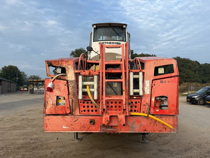 Sandvik DT1130-SC - 3x TB150 Drill Boom + Basket Boom - Máquina de perfuração: foto 5 Sandvik DT1130-SC - 3x TB150 Drill Boom + Basket Boom - Máquina de perfuração: foto 5