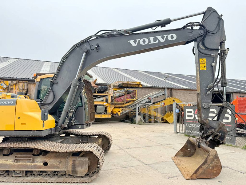 Escavadora de rastos Volvo EC160DL - 7.255 hours - 2 buckets: foto 10