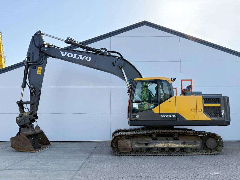 Volvo EC220EN - German Machine / Tilting Bucket - Escavadora de rastos: foto 1 Volvo EC220EN - German Machine / Tilting Bucket - Escavadora de rastos: foto 1