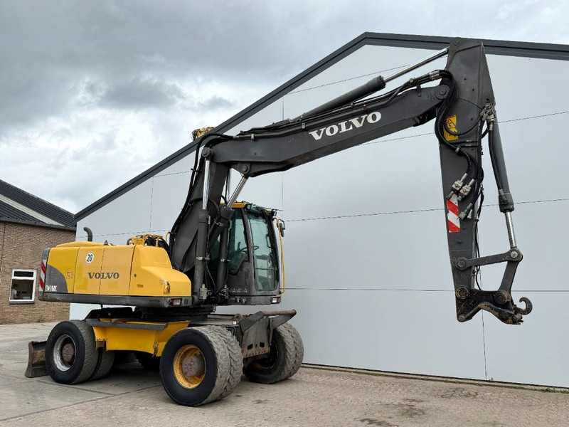 Escavadeira de rodas Volvo EW180C - Dutch Machine / Triple Boom: foto 7 Escavadeira de rodas Volvo EW180C - Dutch Machine / Triple Boom: foto 7