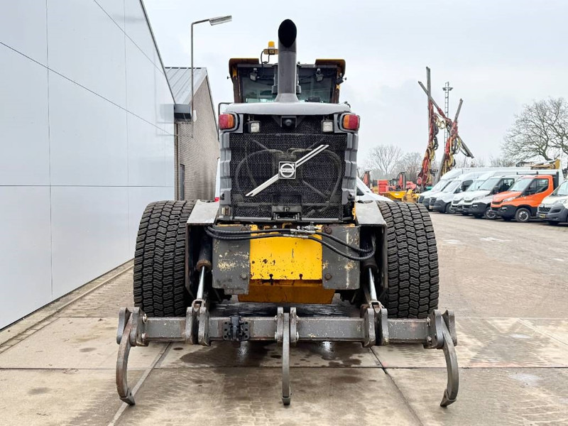 Volvo G970 - 4.88m Blade / 3 Tine Ripper / EPA - Motoniveladora: foto 3 Volvo G970 - 4.88m Blade / 3 Tine Ripper / EPA - Motoniveladora: foto 3