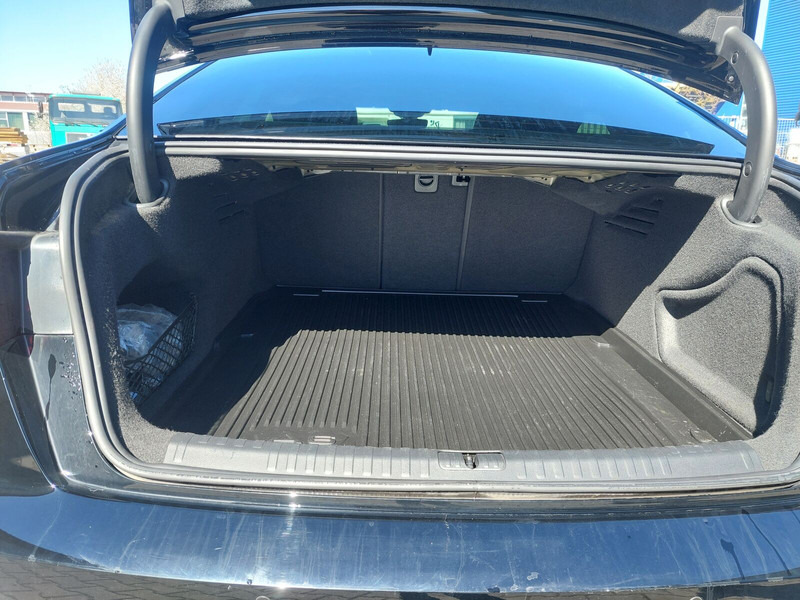 Sedã Audi A6 50 TDI Quattro Matrix Vollausstattung: foto 10