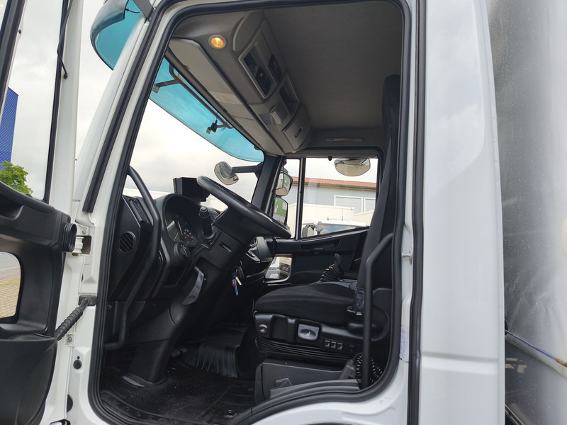 Caminhão com lona Iveco Eurocargo 75-210 4x2 Euro 6 LBW: foto 16