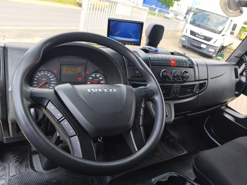 Caminhão com lona Iveco Eurocargo 75-210 4x2 Euro 6 LBW: foto 18