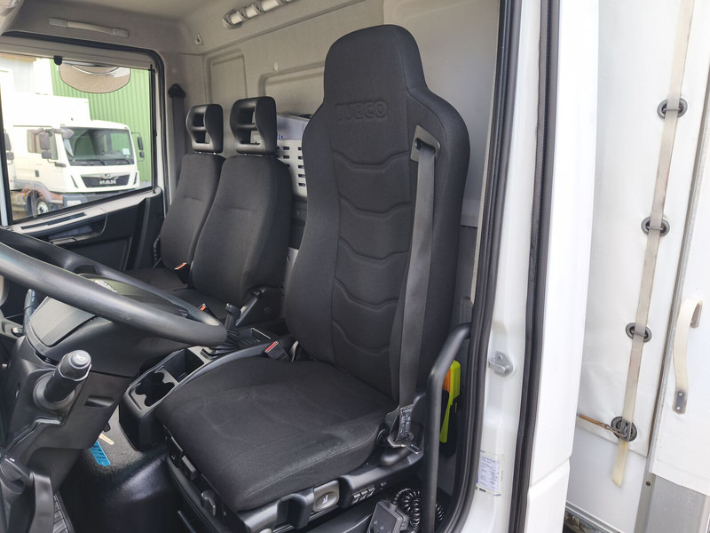 Caminhão com lona Iveco Eurocargo 75-210 4x2 Euro 6 LBW: foto 17