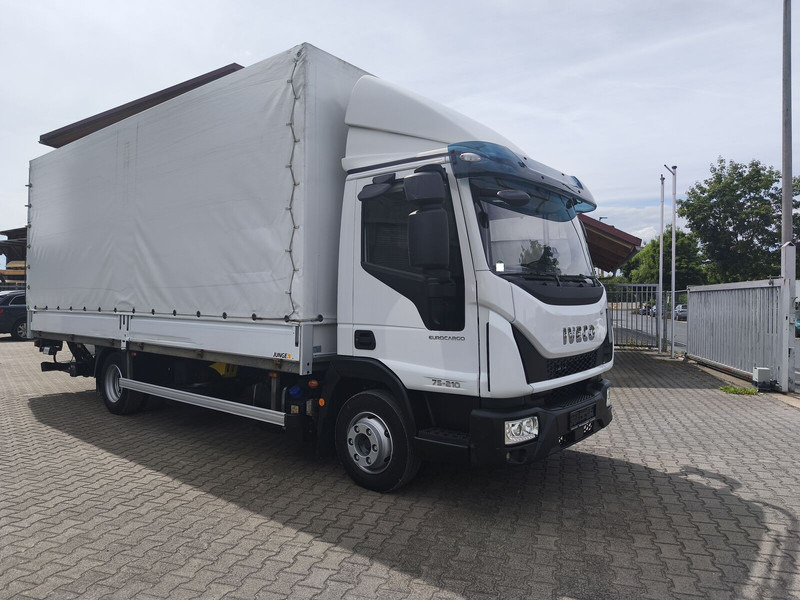 Iveco Eurocargo 75-210 Plane 3-Sitzer 4x2 Euro 6 LBW (20) - Caminhão com lona: foto 2 Iveco Eurocargo 75-210 Plane 3-Sitzer 4x2 Euro 6 LBW (20) - Caminhão com lona: foto 2