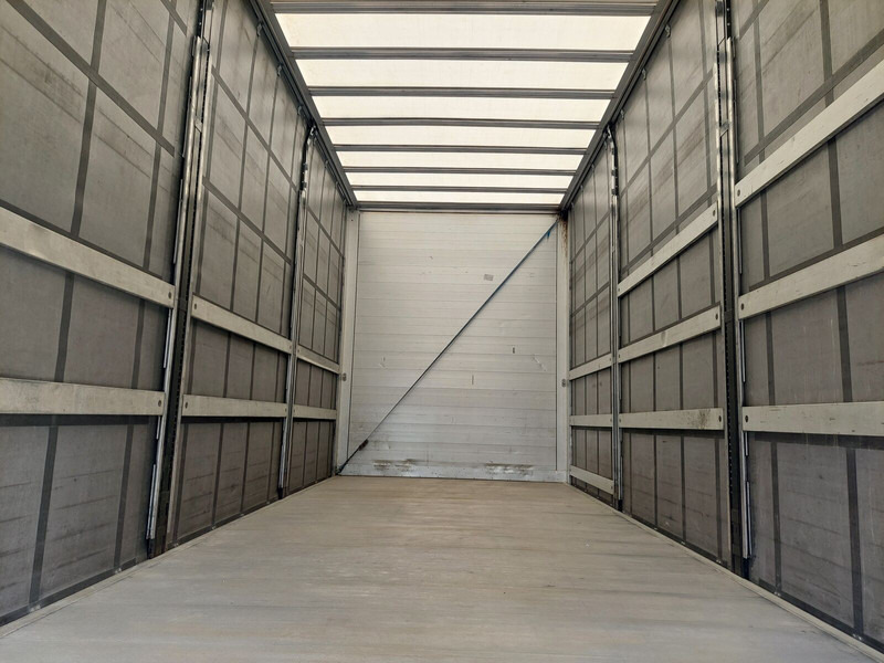 Locação de MAN TGL 8.220 Edscha Gardine Jumbo MAN TGL 8.220 Edscha Gardine Jumbo: foto 10