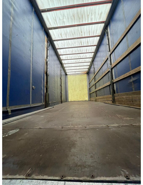 Schmitz Cargobull  - Reboque de lona: foto 3 Schmitz Cargobull  - Reboque de lona: foto 3