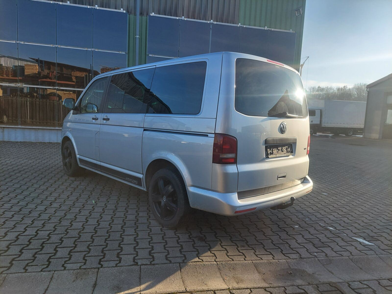 Volkswagen Transporter Multivan AHK Doppelklima Tisch Leder 7-Sitzer - Micro-ônibus, Furgão de passageiros: foto 5 Volkswagen Transporter Multivan AHK Doppelklima Tisch Leder 7-Sitzer - Micro-ônibus, Furgão de passageiros: foto 5