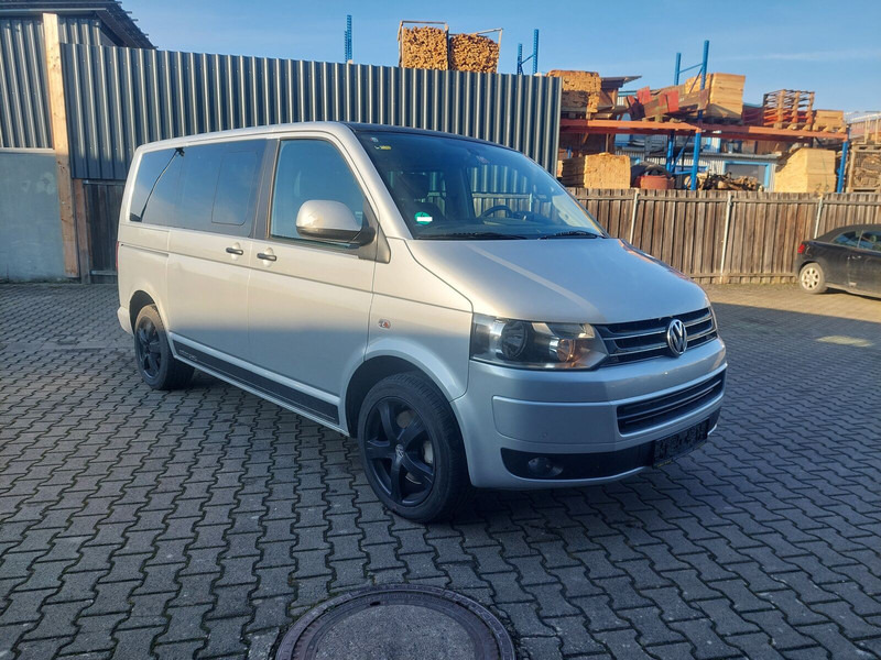 Volkswagen Transporter Multivan AHK Doppelklima Tisch Leder 7-Sitzer - Micro-ônibus, Furgão de passageiros: foto 2 Volkswagen Transporter Multivan AHK Doppelklima Tisch Leder 7-Sitzer - Micro-ônibus, Furgão de passageiros: foto 2