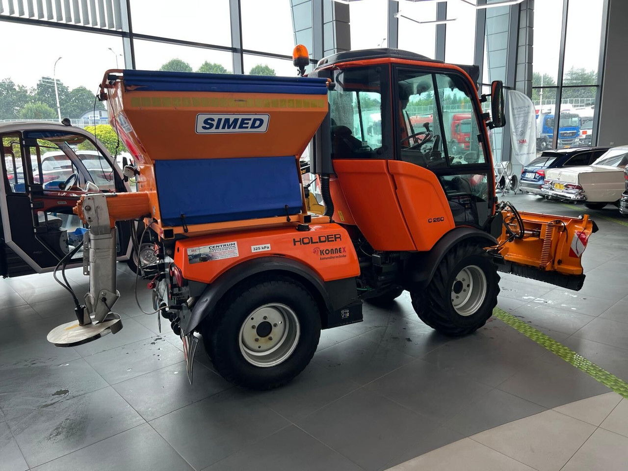 Holder C250 4X4 / LOW MTH / 1 Owner / Kubota Engine - Veículo utilitário elétrico: foto 5 Holder C250 4X4 / LOW MTH / 1 Owner / Kubota Engine - Veículo utilitário elétrico: foto 5