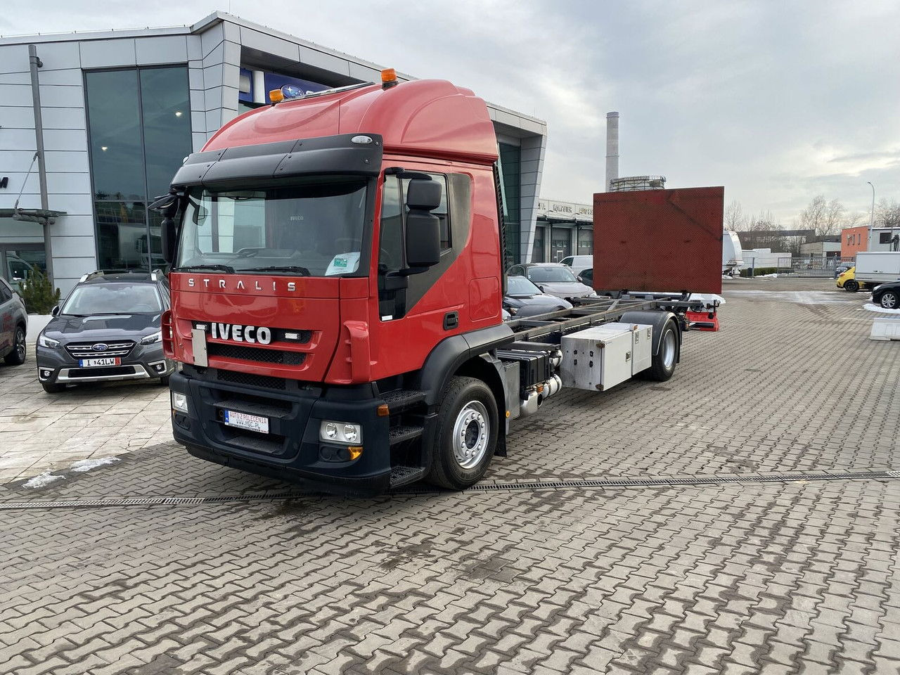IVECO Stralis 360 AT 190 / Euro 5 / NEW Service / Long Frame - Caminhão chassi: foto 1 IVECO Stralis 360 AT 190 / Euro 5 / NEW Service / Long Frame - Caminhão chassi: foto 1