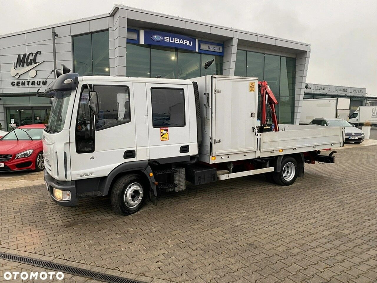Iveco Eurocargo ML80E17 / HDS HMF / 1 Owner / Doka - Camião de caixa aberta/ Plataforma, Caminhão grua: foto 3 Iveco Eurocargo ML80E17 / HDS HMF / 1 Owner / Doka - Camião de caixa aberta/ Plataforma, Caminhão grua: foto 3