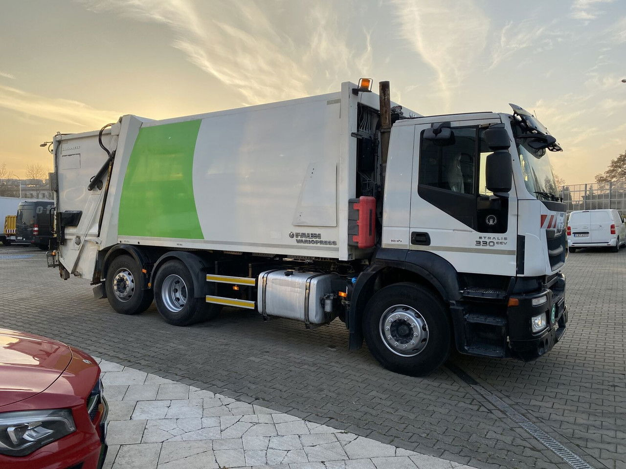 Iveco Stralis 330 EEV / Faun Vario Press 11 27M3 / Service NEW / TOP - Caminhão de lixo: foto 4 Iveco Stralis 330 EEV / Faun Vario Press 11 27M3 / Service NEW / TOP - Caminhão de lixo: foto 4