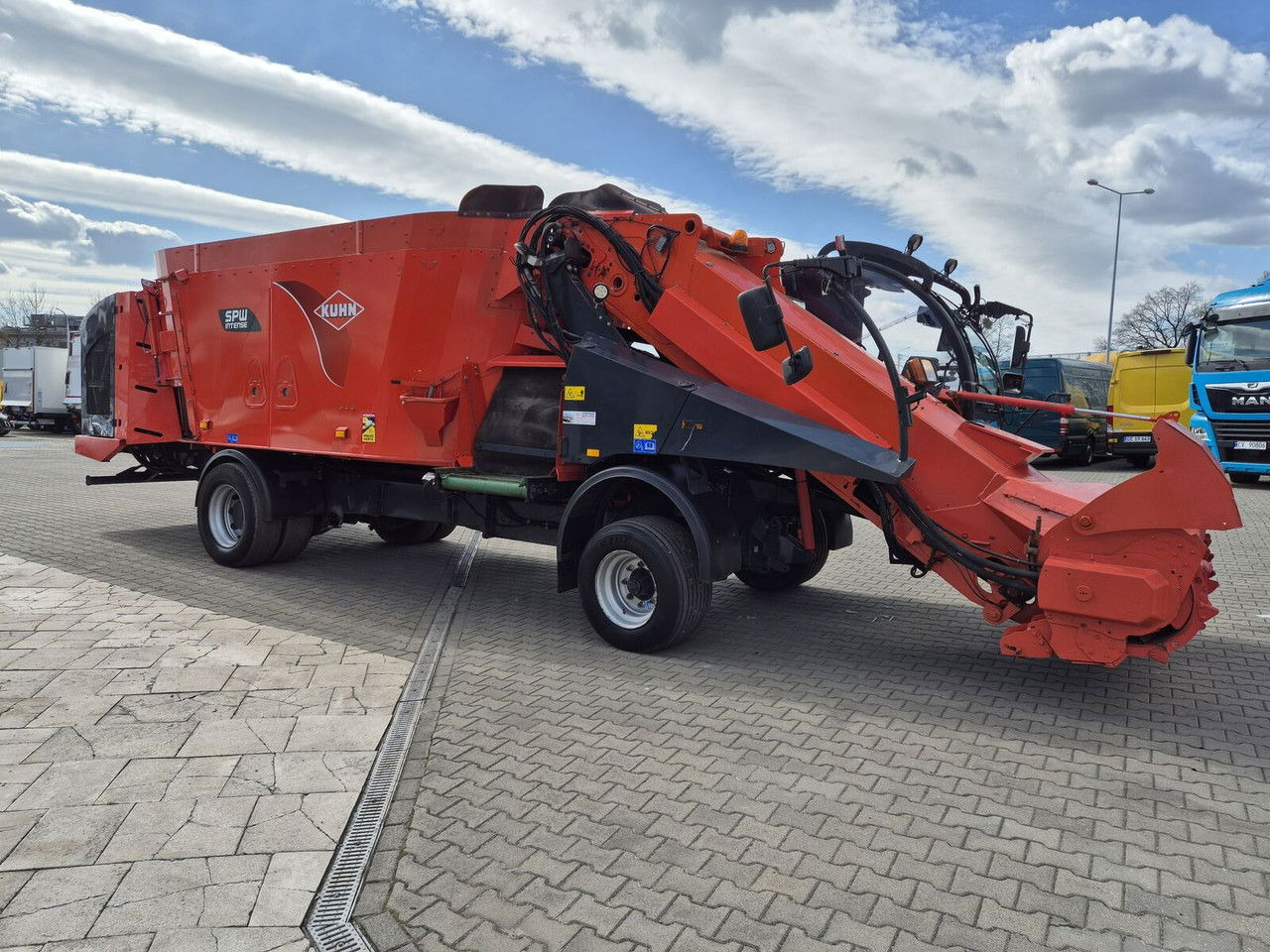 Kuhn SPW 22 Intense /feed wagon/ 1 Owner / NEW Service SPW 22 Intense /feed wago - Misturadora Alimentadora: foto 1 Kuhn SPW 22 Intense /feed wagon/ 1 Owner / NEW Service SPW 22 Intense /feed wago - Misturadora Alimentadora: foto 1
