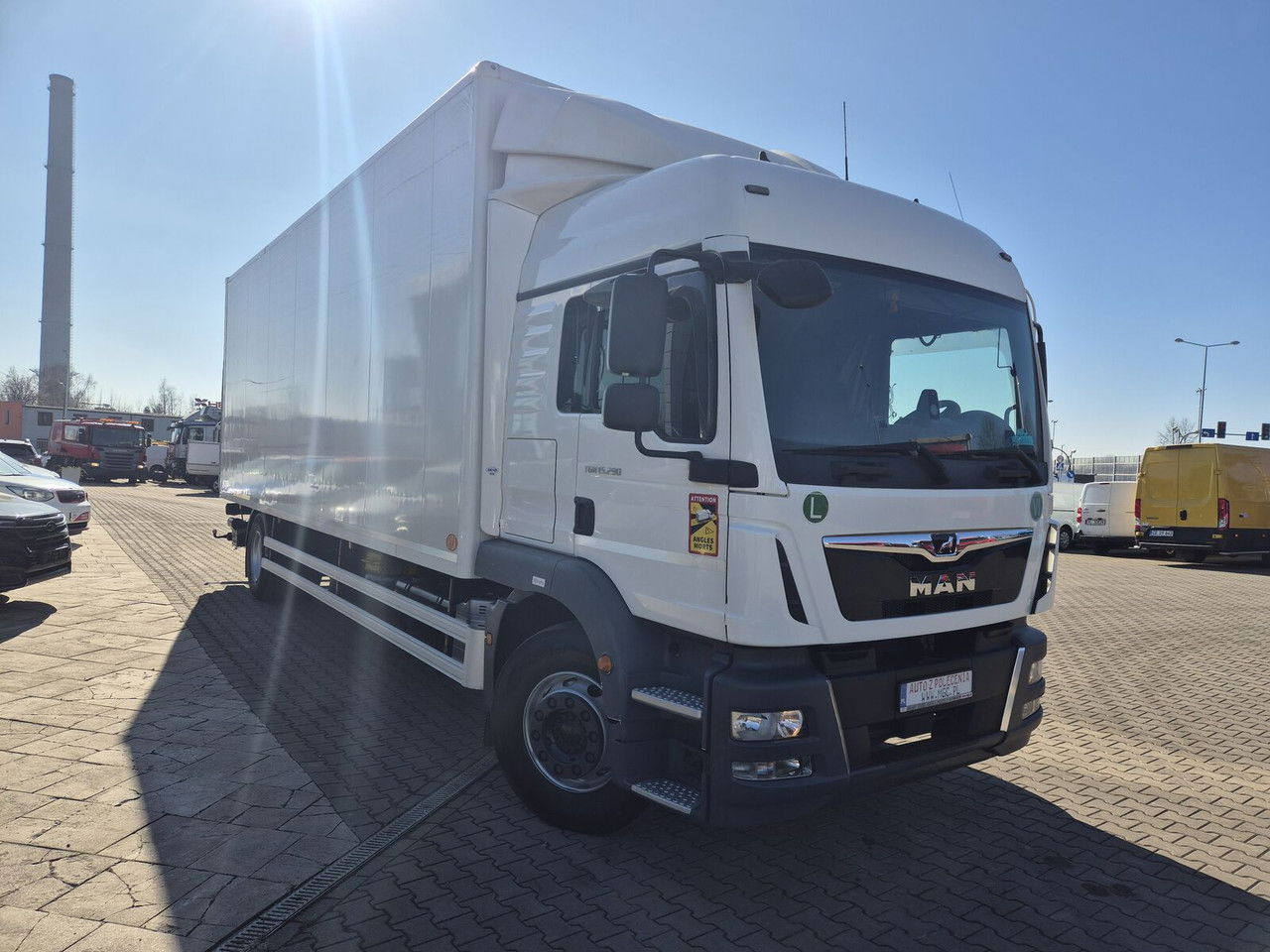 MAN TGM 15.290 High Container / Serviced / 1 Owner - Caminhão furgão: foto 4 MAN TGM 15.290 High Container / Serviced / 1 Owner - Caminhão furgão: foto 4