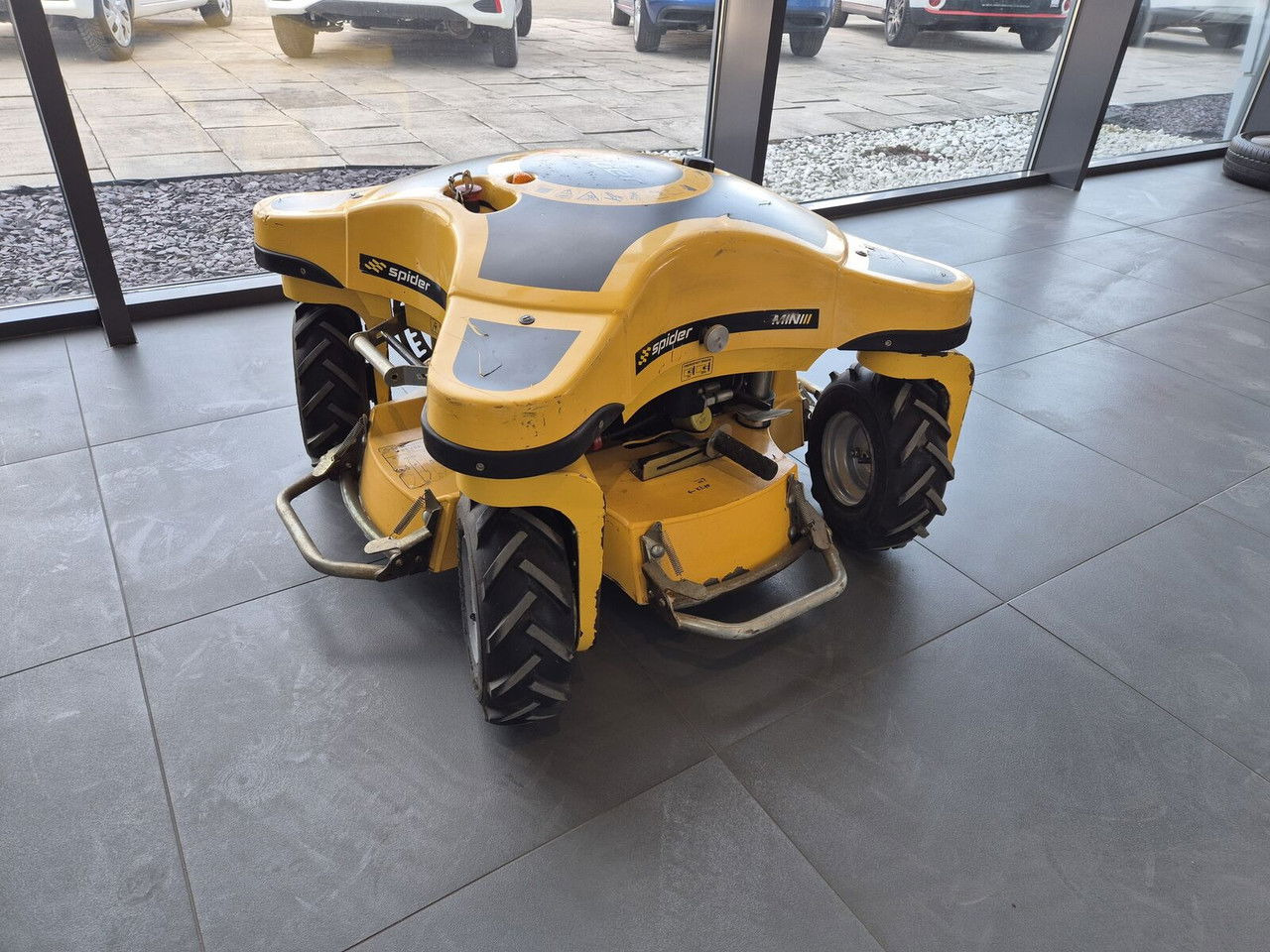 MINI Mini Spider II / 4X4 / NEW Service / Works Great - Cortador de grama: foto 4 MINI Mini Spider II / 4X4 / NEW Service / Works Great - Cortador de grama: foto 4