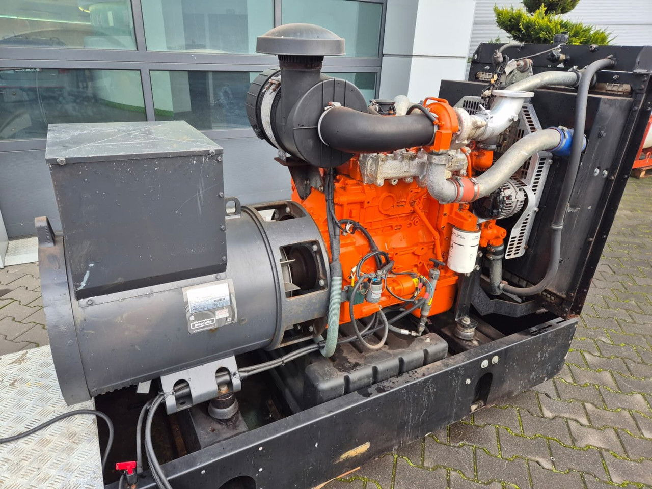 Gerador elétrico nuevo Mecc Alte ECP34 2S4 - FTP Engine,126kVA,New oils, filters, L Mecc Alte ECP34 2S4 - FTP Engine,126kVA,New oils, filters, Like New: foto 13 Gerador elétrico nuevo Mecc Alte ECP34 2S4 - FTP Engine,126kVA,New oils, filters, L Mecc Alte ECP34 2S4 - FTP Engine,126kVA,New oils, filters, Like New: foto 13