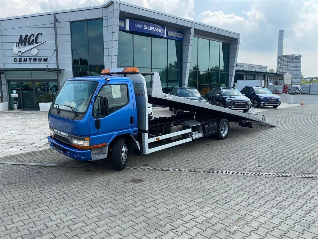 Mitsubishi Canter 3,0 D MOBILE PLATFORM / HYDRAULIC / CARS AN - Caminhão reboque: foto 2 Mitsubishi Canter 3,0 D MOBILE PLATFORM / HYDRAULIC / CARS AN - Caminhão reboque: foto 2