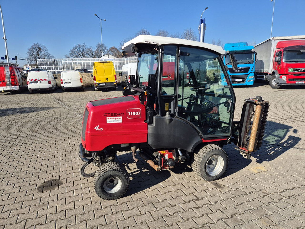 Toro CT2240 / 4WD / Like NEW / Only 1681MTH - Cortador de grama: foto 3 Toro CT2240 / 4WD / Like NEW / Only 1681MTH - Cortador de grama: foto 3