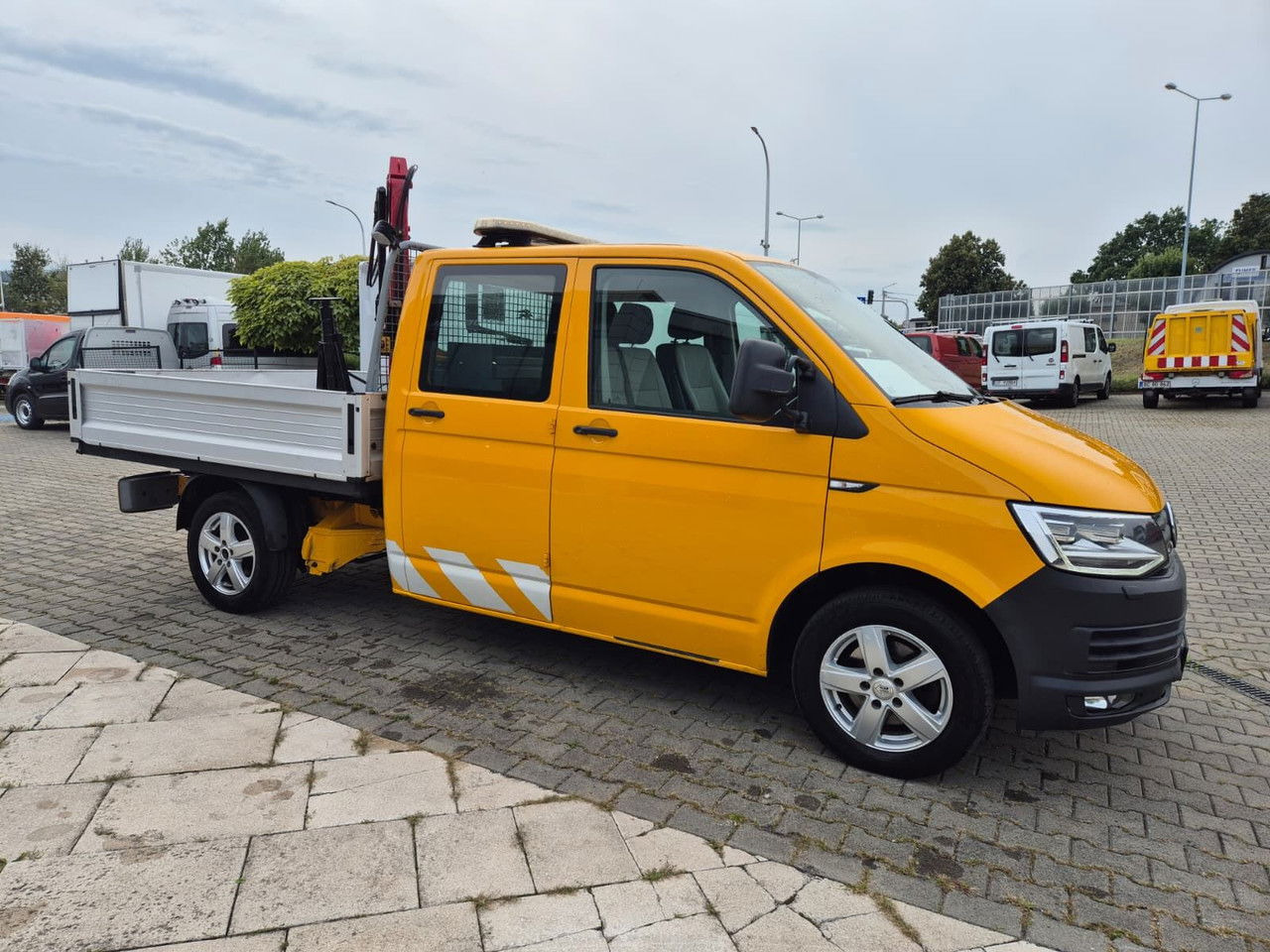 Volkswagen Transporter T6 / 4X4 / Long / Doka / NEW Service - Furgão caixa aberta: foto 5 Volkswagen Transporter T6 / 4X4 / Long / Doka / NEW Service - Furgão caixa aberta: foto 5