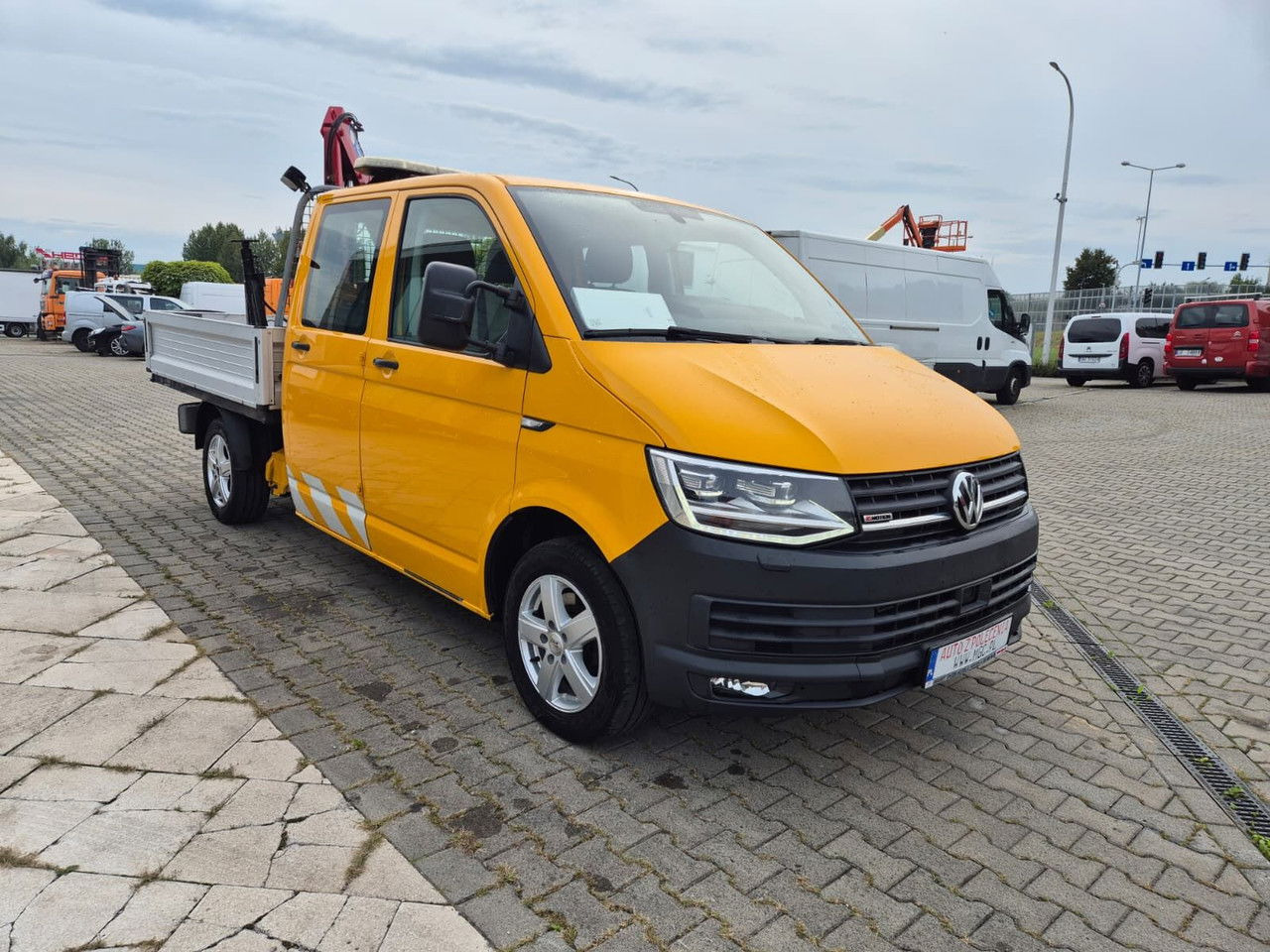 Volkswagen Transporter T6 / 4X4 / Long / Doka / NEW Service - Furgão caixa aberta: foto 4 Volkswagen Transporter T6 / 4X4 / Long / Doka / NEW Service - Furgão caixa aberta: foto 4