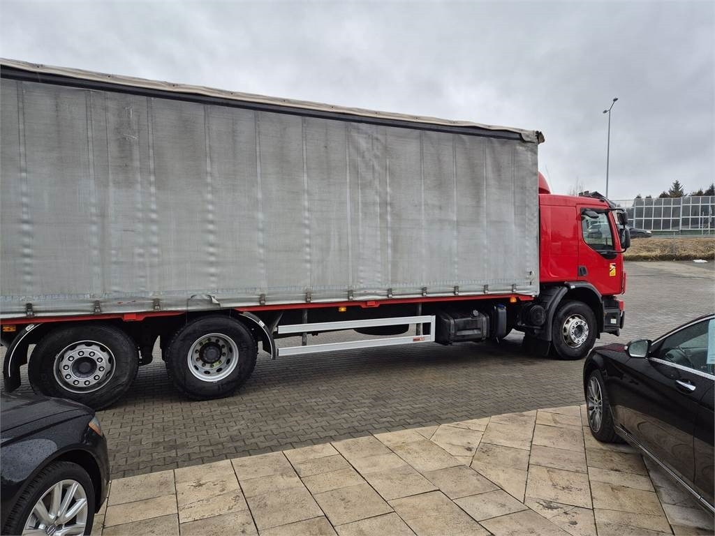Volvo FE 320 62R / SERVICED / 22 EP / EURO 4 - Caminhão com lona: foto 5 Volvo FE 320 62R / SERVICED / 22 EP / EURO 4 - Caminhão com lona: foto 5