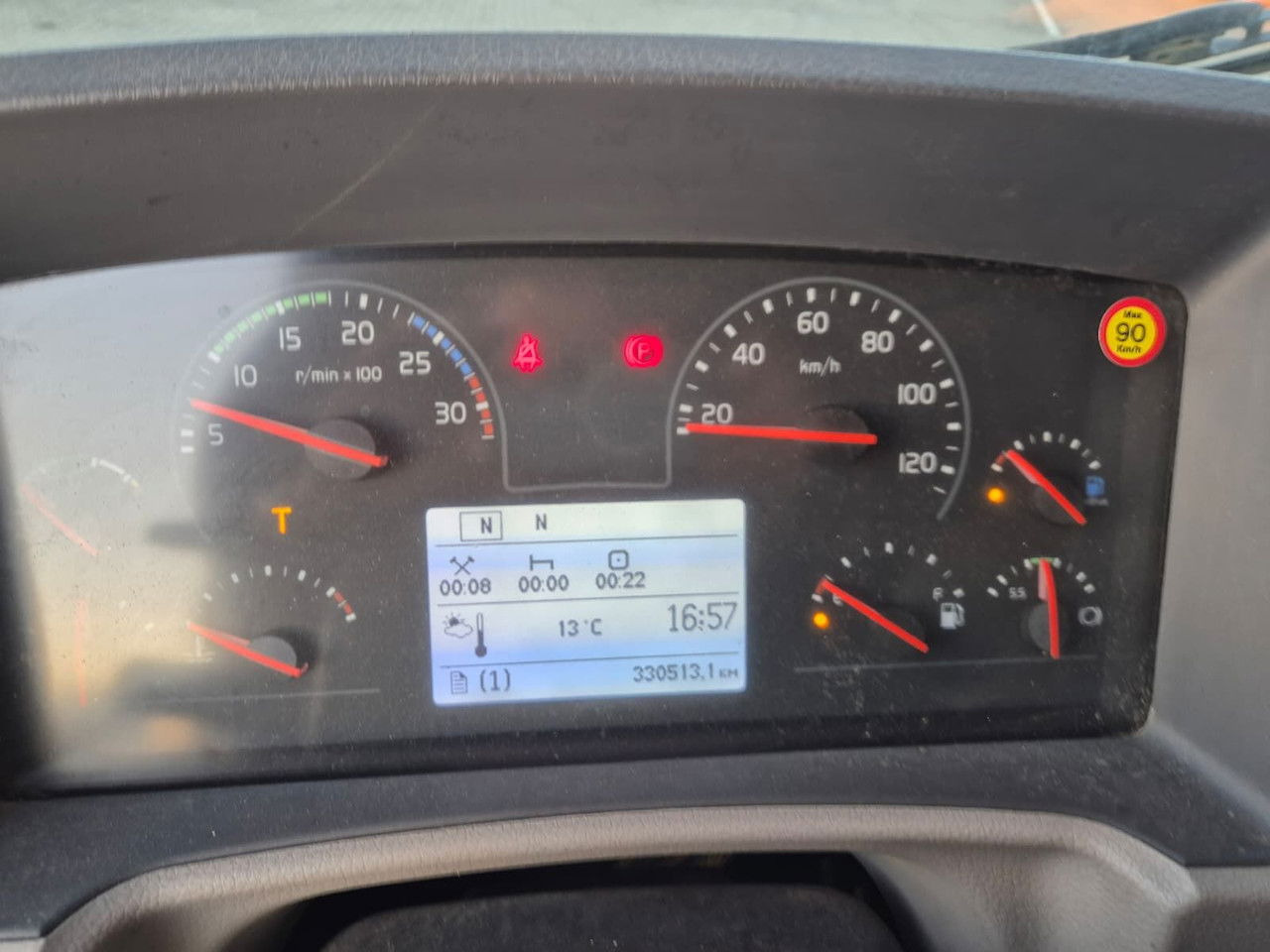 Caminhão frigorífico Volvo FL 240: foto 27