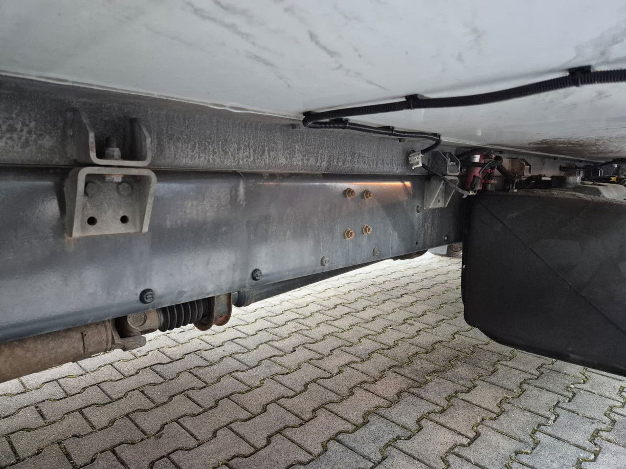 Caminhão frigorífico Volvo FL 240: foto 21