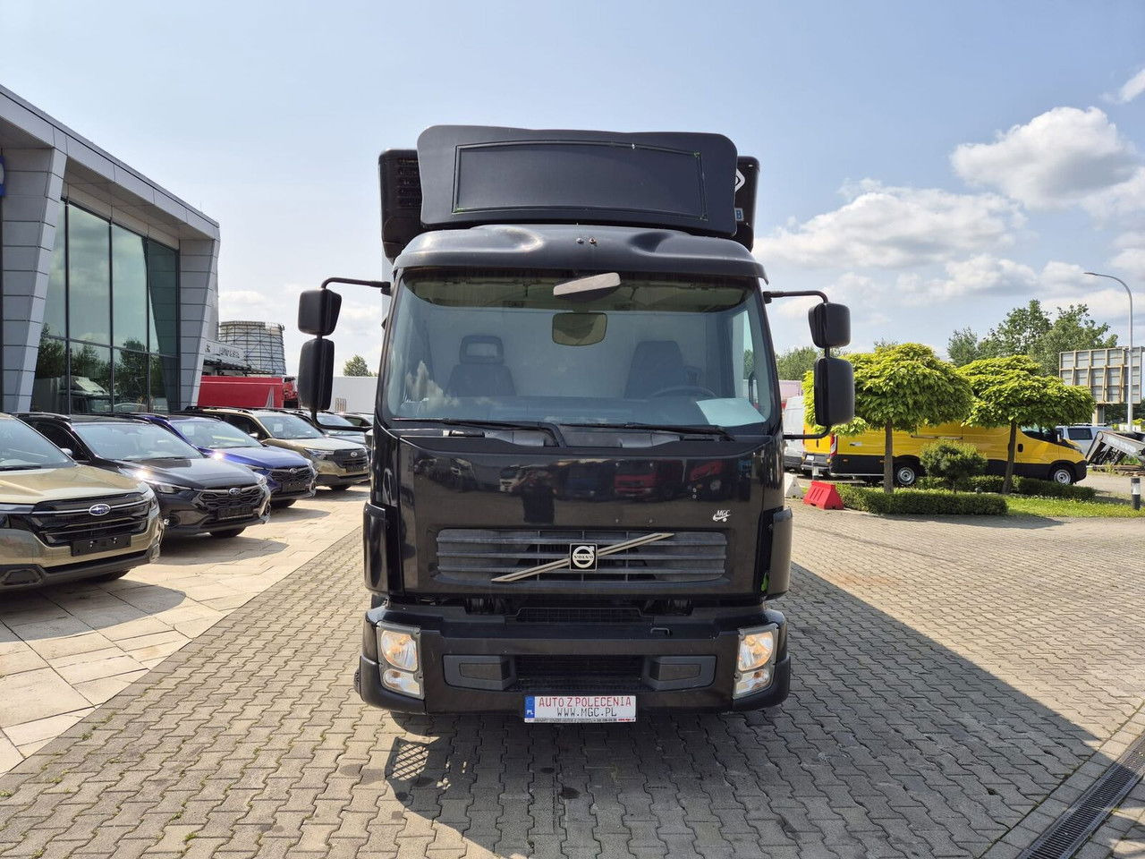 Volvo FL 240 - Caminhão furgão: foto 4 Volvo FL 240 - Caminhão furgão: foto 4