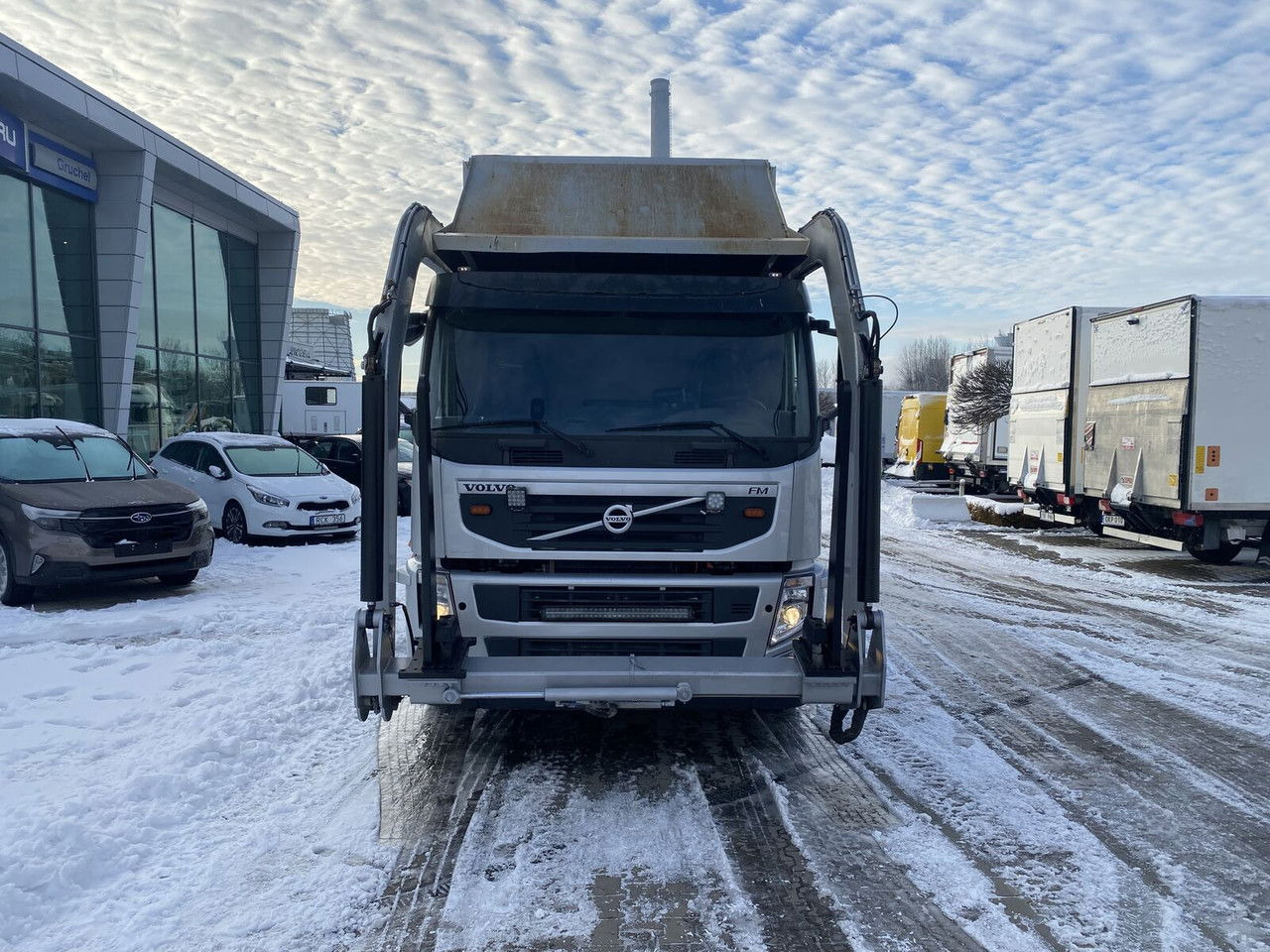 Volvo FM 420 6X2 / NTM / Super Condition - Caminhão de lixo: foto 5 Volvo FM 420 6X2 / NTM / Super Condition - Caminhão de lixo: foto 5