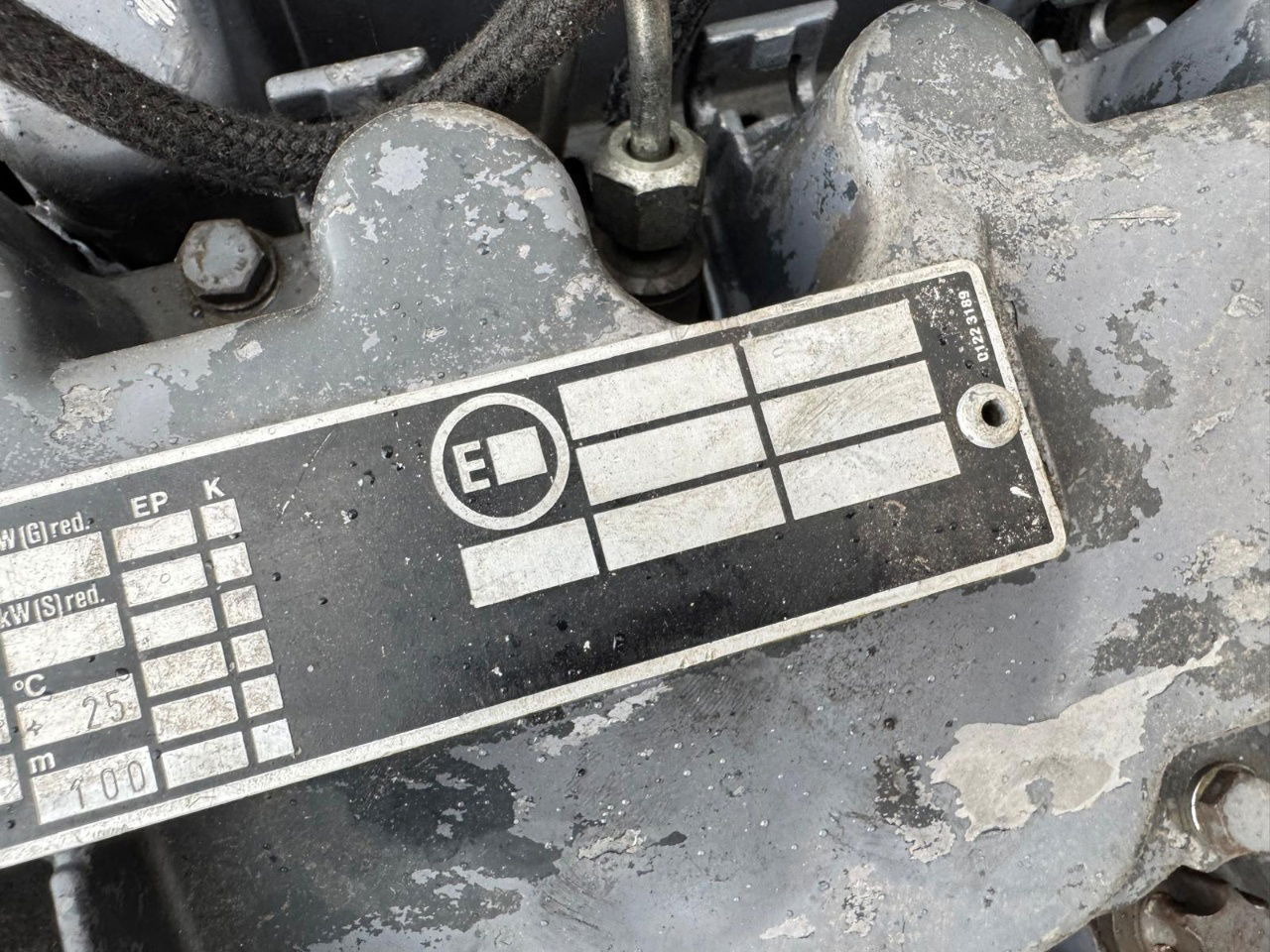 Locação de  Deutz Engine F3L 1011 F - 2006 Year - Damaged Deutz Engine F3L 1011 F - 2006 Year - Damaged: foto 8