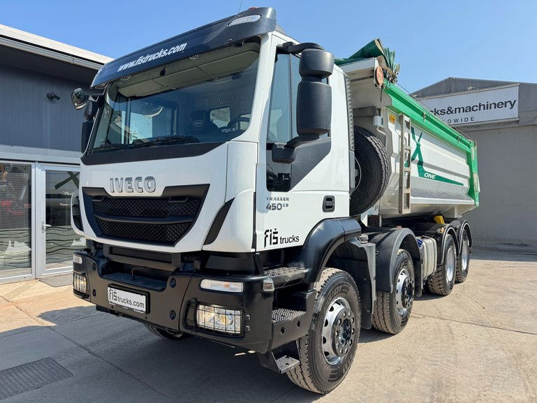 Iveco Trakker AD410T45 8x4 20m3 - hydr. back - 72.000km - Caminhão basculante: foto 1 Iveco Trakker AD410T45 8x4 20m3 - hydr. back - 72.000km - Caminhão basculante: foto 1