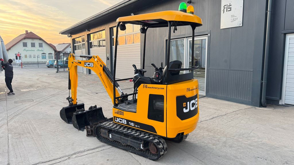 Mini escavadeira JCB 16C-1 - 2021 Year - 275 Working Hours: foto 7