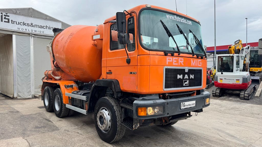 MAN 26.272 6x4 mixer - 7M3 - full spring - Caminhão betoneira: foto 3 MAN 26.272 6x4 mixer - 7M3 - full spring - Caminhão betoneira: foto 3