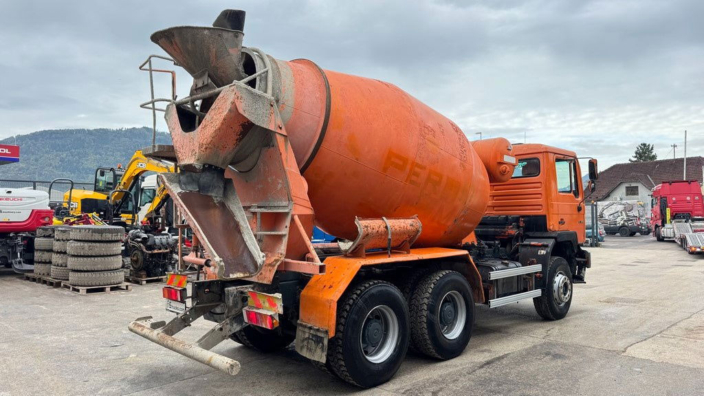 MAN 26.272 6x4 mixer - 7M3 - full spring - Caminhão betoneira: foto 5 MAN 26.272 6x4 mixer - 7M3 - full spring - Caminhão betoneira: foto 5