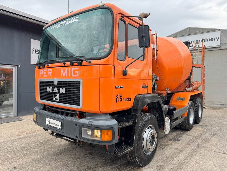 MAN 26.272 6x4 mixer - 7M3 - full spring - Caminhão betoneira: foto 1 MAN 26.272 6x4 mixer - 7M3 - full spring - Caminhão betoneira: foto 1
