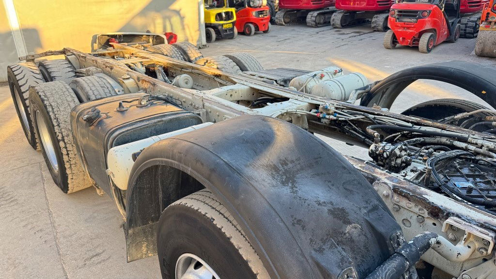 MAN - spring - Caminhão chassi: foto 4 MAN - spring - Caminhão chassi: foto 4