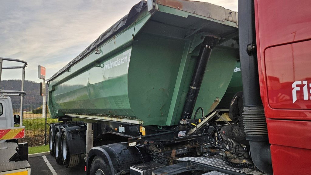 Meiller Kisa 3 - 3-Axle Tipper Trailer - hydr. back - Semireboque basculante: foto 4 Meiller Kisa 3 - 3-Axle Tipper Trailer - hydr. back - Semireboque basculante: foto 4