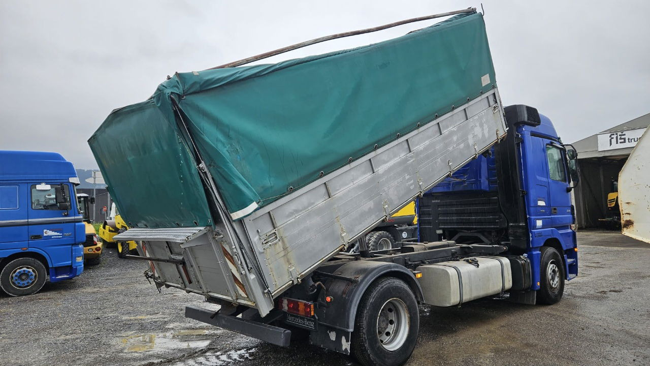 Mercedes-Benz Actros 1841 L 4x2 tipper - tarpaulin - euro 5 - Caminhão basculante: foto 3 Mercedes-Benz Actros 1841 L 4x2 tipper - tarpaulin - euro 5 - Caminhão basculante: foto 3