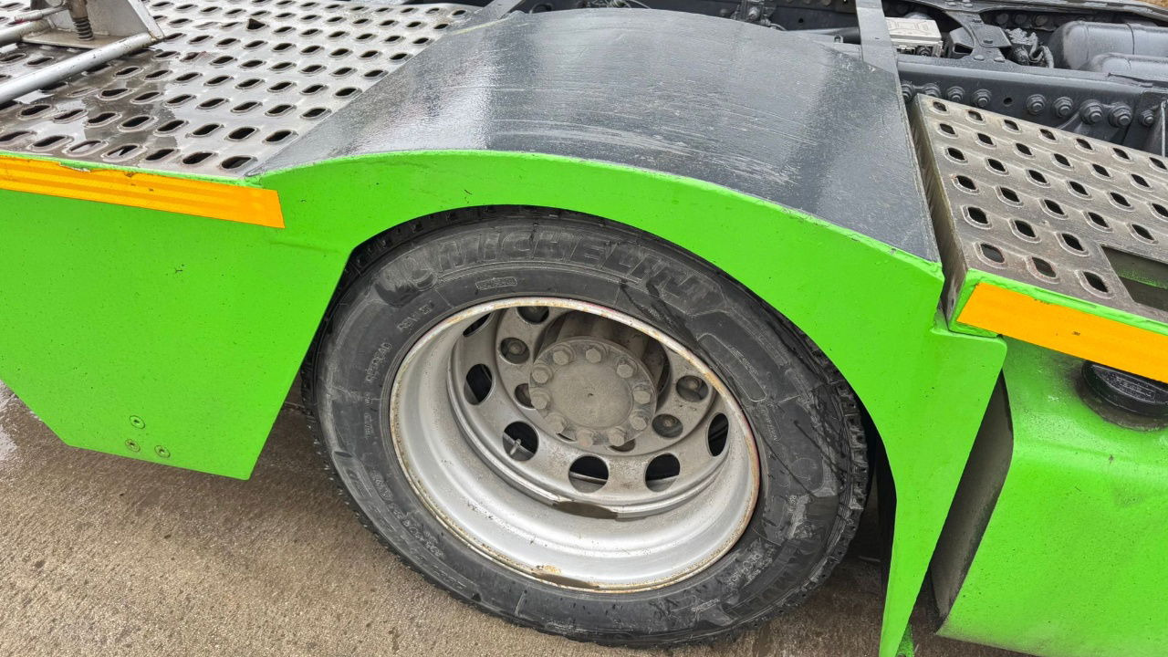 Locação de  Mercedes-Benz Actros 1846 4x2 LKW transporter + Boerner trailer Mercedes-Benz Actros 1846 4x2 LKW transporter + Boerner trailer: foto 12