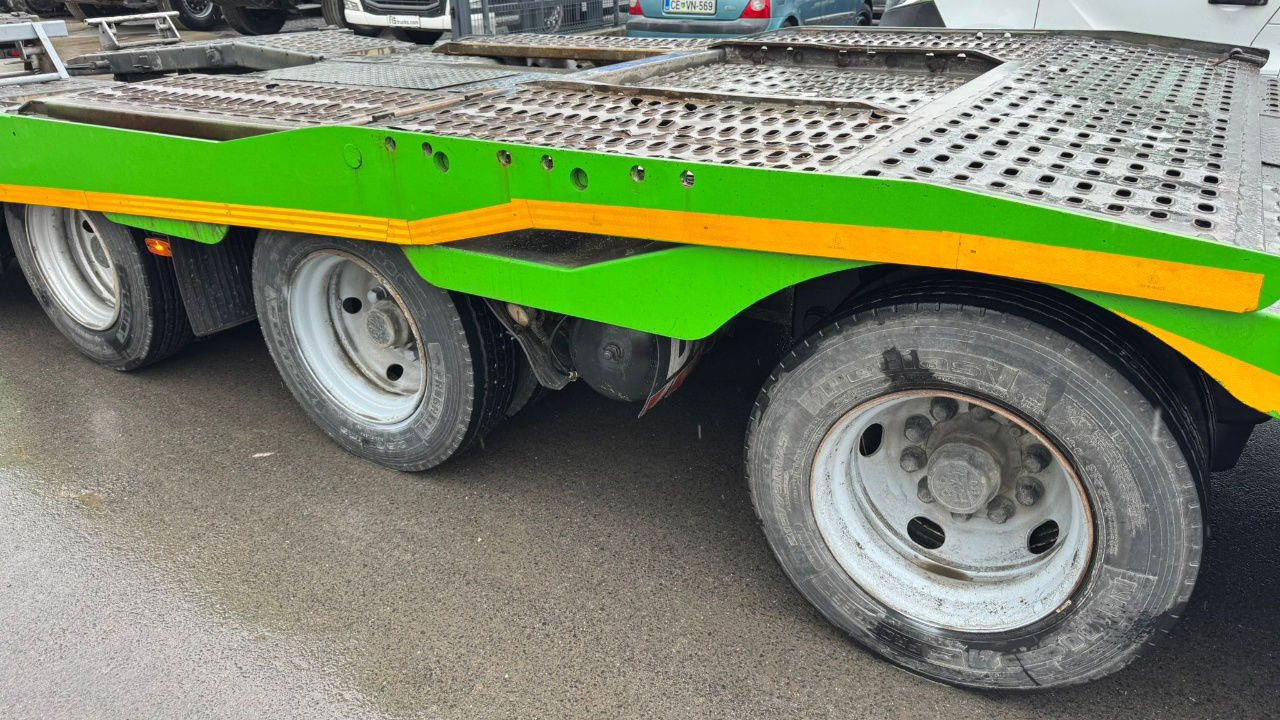 Locação de  Mercedes-Benz Actros 1846 4x2 LKW transporter + Boerner trailer Mercedes-Benz Actros 1846 4x2 LKW transporter + Boerner trailer: foto 10