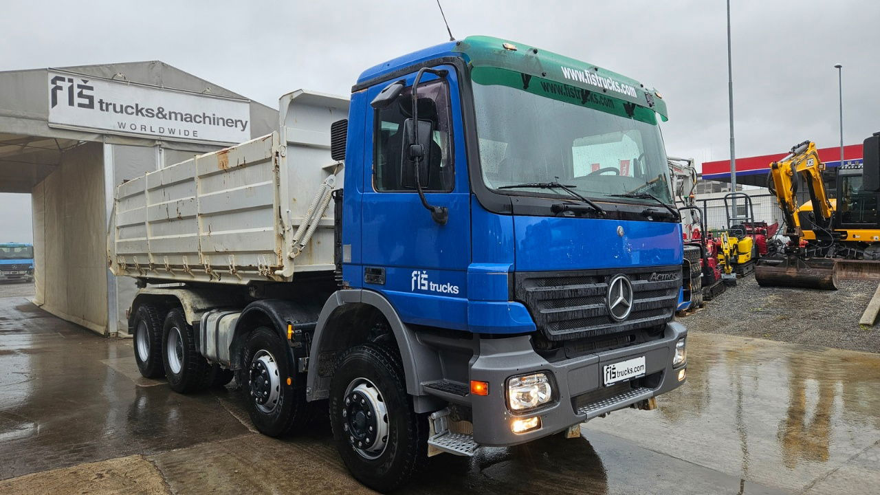 Mercedes-Benz Actros 3241 8x4 3 sided tipper - full spring - Caminhão basculante: foto 3 Mercedes-Benz Actros 3241 8x4 3 sided tipper - full spring - Caminhão basculante: foto 3