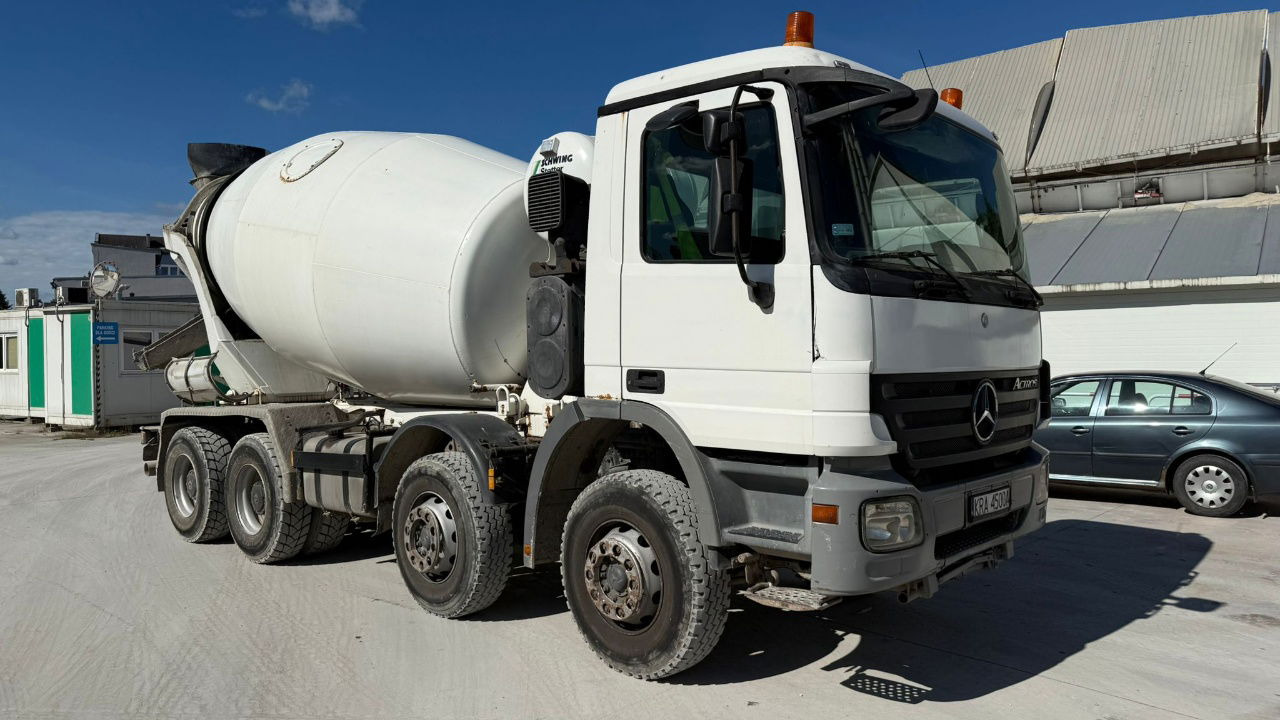 Mercedes-Benz Actros 3532 8x4 beton Schwing mixer 10m3 - Caminhão betoneira: foto 1 Mercedes-Benz Actros 3532 8x4 beton Schwing mixer 10m3 - Caminhão betoneira: foto 1