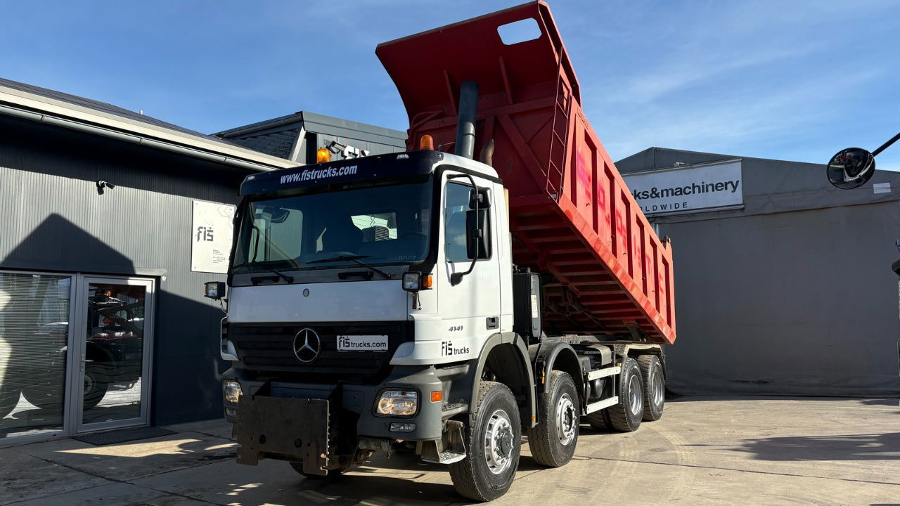 Mercedes-Benz Actros 4141 K 8x6 tipper - 19m3 - spring suspension - Caminhão basculante: foto 5 Mercedes-Benz Actros 4141 K 8x6 tipper - 19m3 - spring suspension - Caminhão basculante: foto 5