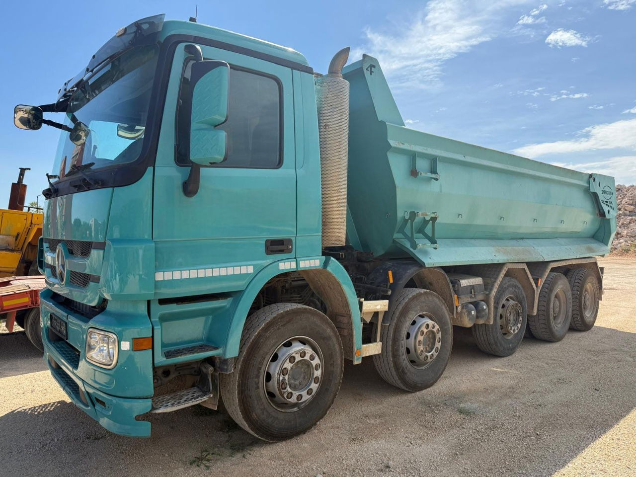 Mercedes-Benz Actros 4448 10x4 mulda tipper - euro 5 - lifting axle - Caminhão basculante: foto 2 Mercedes-Benz Actros 4448 10x4 mulda tipper - euro 5 - lifting axle - Caminhão basculante: foto 2